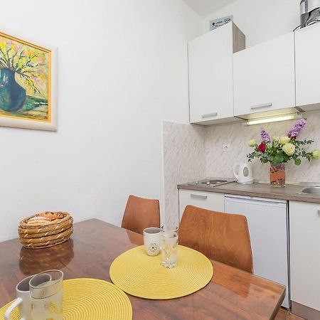 Apartments Clarus Mare Duce Exterior photo