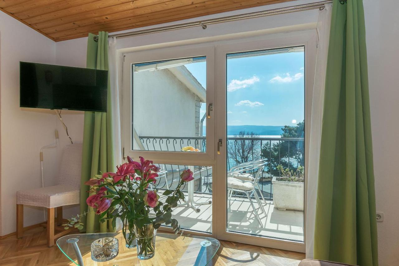 Apartments Clarus Mare Duce Exterior photo