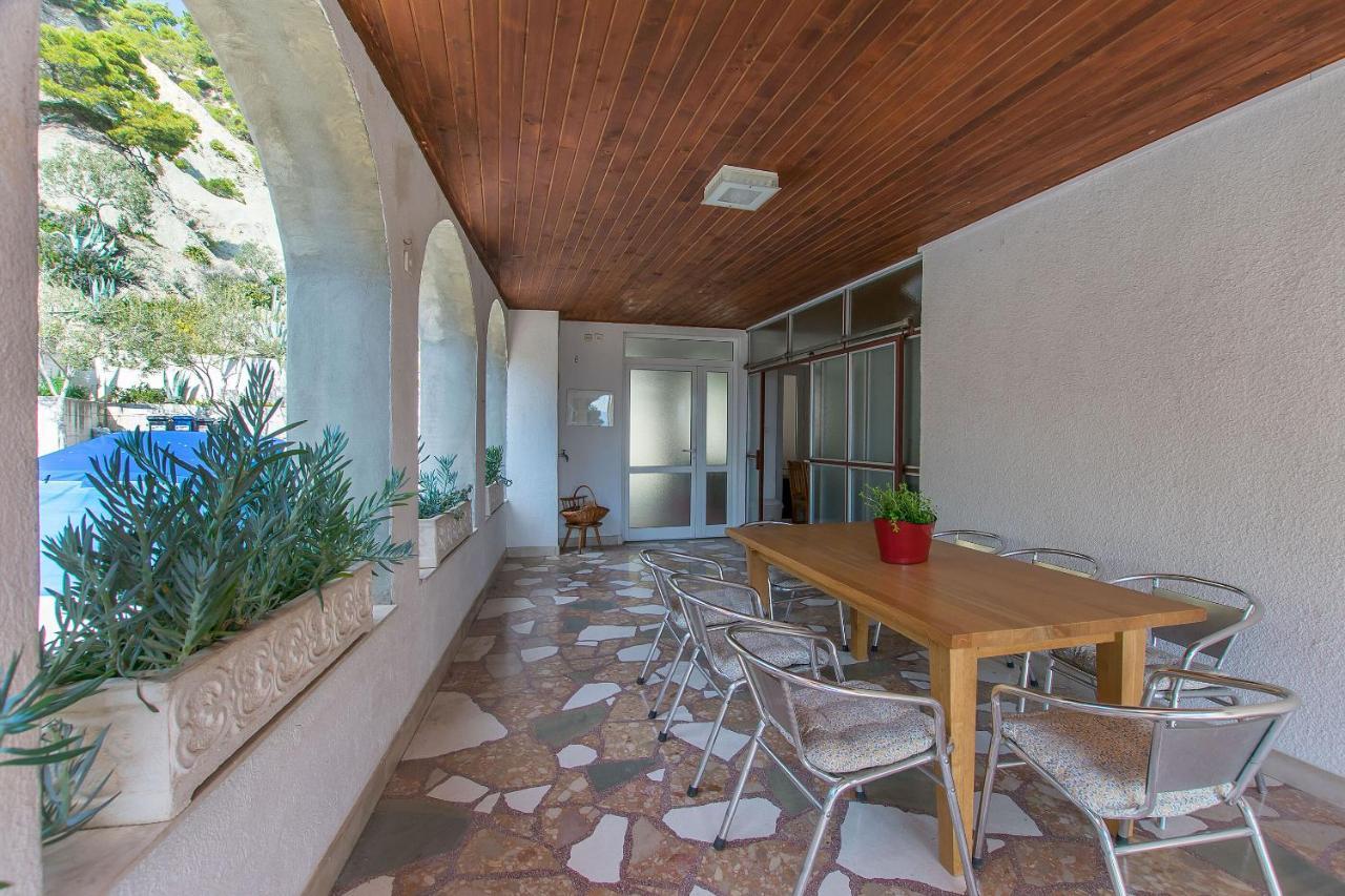 Apartments Clarus Mare Duce Exterior photo
